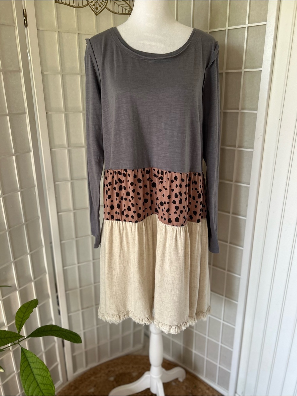 UMGEE Mixed Fabric Tiered Boho Dress – NWT – Size Medium